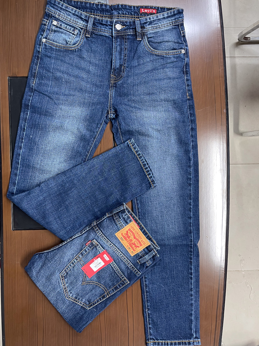 LEVIS JEANS