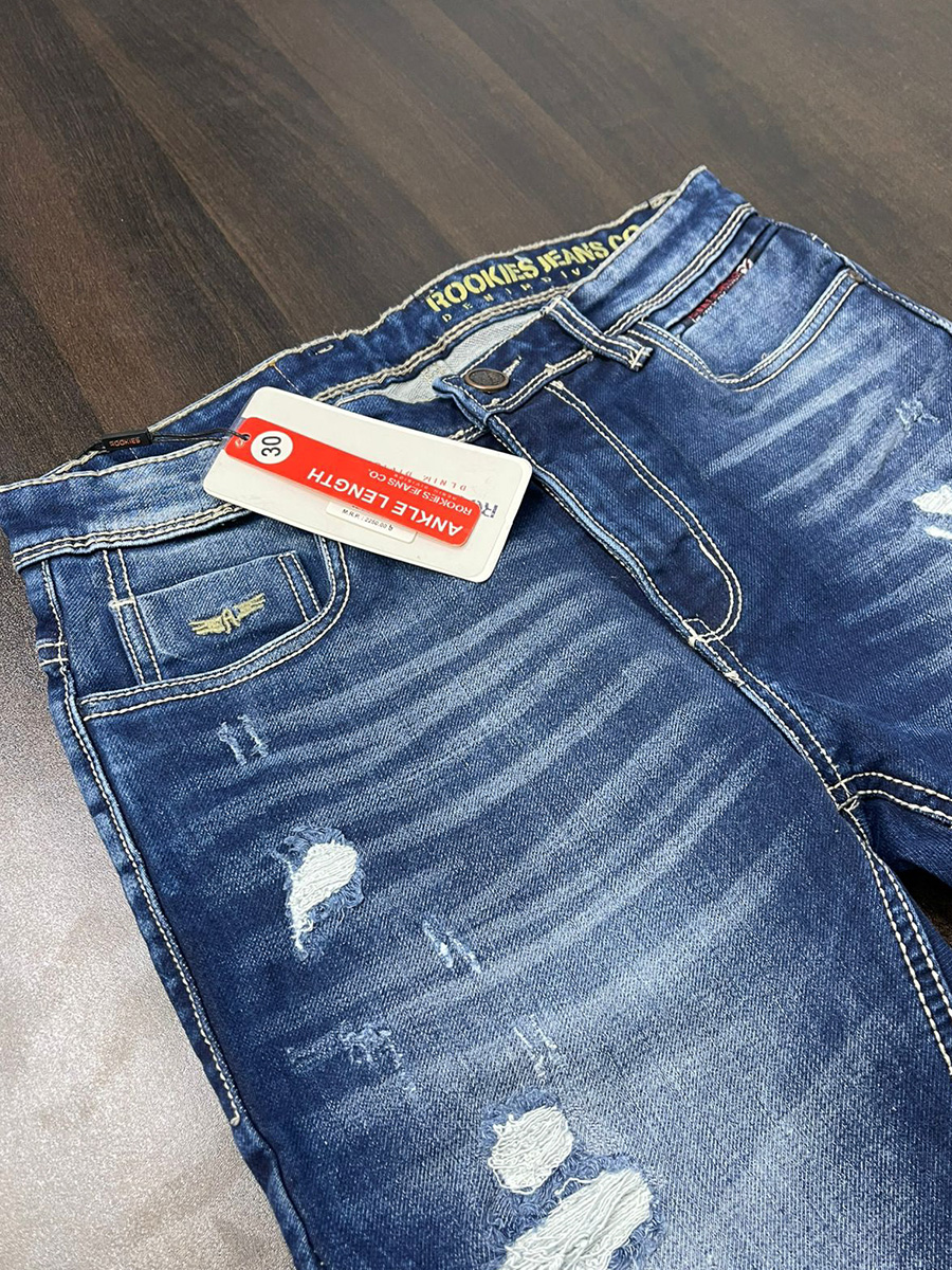 ROOKIES JEANS