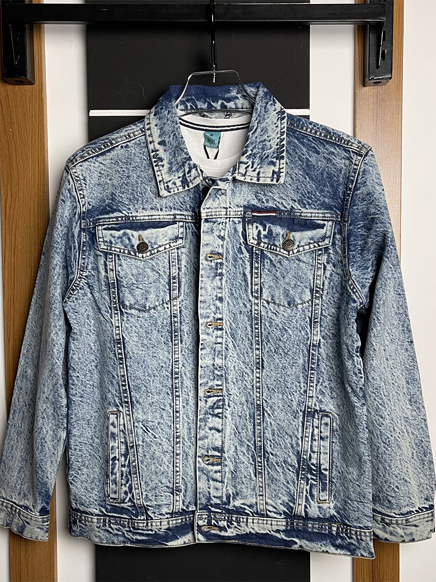 TOMMY HILFIGER DENIM JACKET