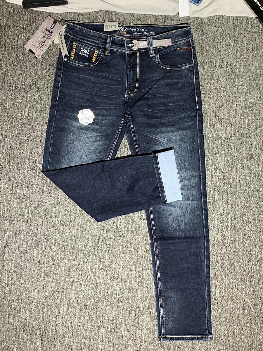 TRAZ JEANS